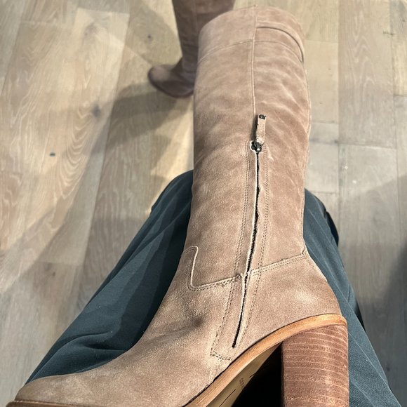 Going out of town for summer - Offer/BundleTaupeSuede Over the Knee Dolce Vita 9 - Picture 4 of 6